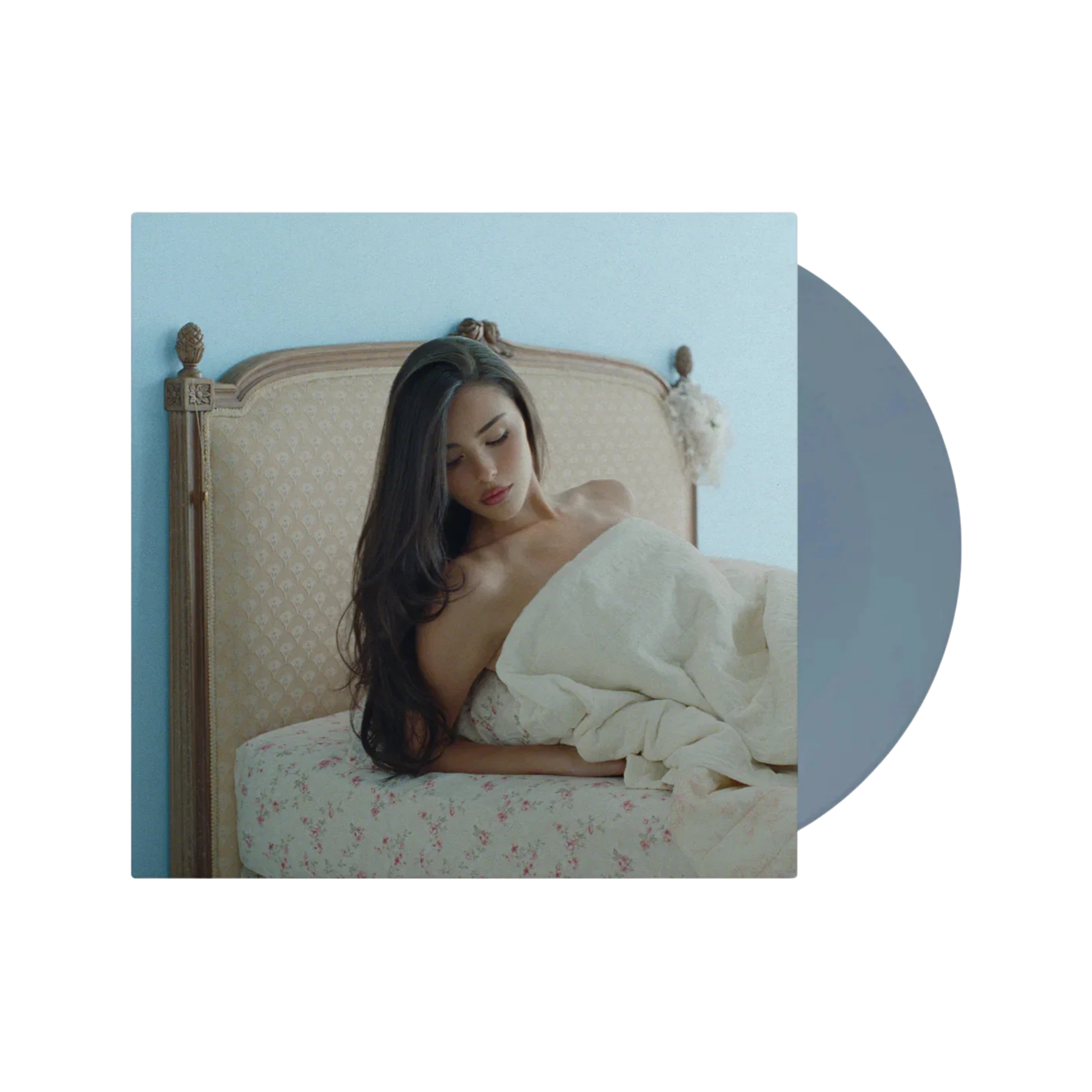 MADISON BEER - Locket